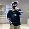 Camiseta Casual Divertida para Meninos Estilo Novo Primavera e Outono Estampa de Desenho Camisa Base Algodão Puro Respirável Manga Longa Camiseta Tendência