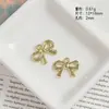 Pendente Dourado Simples e Requintado em Forma de Borboleta Brincos Feitos à Mão DIY Colar Pequeno Pingente Materiais de Joalheria Acessórios