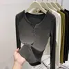Top Básico de Manga Longa Macio e Fofo com Decote em V Estilo Europeu para Mulheres 2025 Chegada de Inverno Top Camiseta de Caxemira Proteica Amigável à Pele