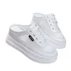 Novedad Primavera y Verano 2025 Zapatillas Baotou Maillard Versátiles para Mujer Malla Hueca Perezosas Slip-on Malla Tanga Media