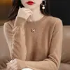 Camiseta base de encaje suave y casual con cuello redondo para mujer, nuevo suéter de punto elegante de otoño e invierno, corte holgado