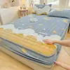 Manta de Cama de Terciopelo de Leche Grado Madre y Bebé Modelo Otoño e Invierno Colchón de Cama Cálido Cubierta Completa Juego de Ropa de Cama Engrosado Juego de Sábanas de Tres Piezas