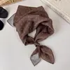 Pañuelo cuadrado pequeño floral marrón melardo, pañuelo de seda con estampado de flor de anacardo retro, para estilismo, decoración, goma para el pelo, pañuelo para la cabeza, creando un look elegante