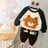 Conjunto de Moletom com Bolsa Fofo para Meninos e Meninas 2024 Novo Estilo Roupas de Primavera e Outono para Crianças Moda Infantil Tendência de Roupas para Crianças