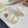 Zapatos de pan transpirables de malla para mujer zapatos blancos pequeños primavera 2025 nuevas explosiones Joker zapatos de tablero para estudiantes casuales FY-152
