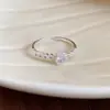 Anillo Abierto de Estrella con Circonita Cúbica Estilo Coreano Moderno Minimalista de Moda Anillo para el Dedo de Uso Diario Lujo Ligero Sensación de Alta Gama Joyería para Manos Venta al por Mayor