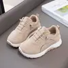 2026 Novos Sapatos Infantis de Primavera e Outono Meninos Meninas Sapatos Esportivos Sapatos de Corrida Casuais Superfície de Couro Impermeáveis Novo Estilo Chinês Sapatos Únicos