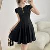 Vestido Negro de Manga Corta Estilo Hepburn para Mujer, Verano Elegante Ceñido a la Cintura Adelgazante Hermoso Vestido Línea A 9103