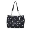 Bolsa de grande capacidade para mulheres 2024 Four Seasons Nova bolsa de lona jacquard estilo ocidental bolsa de ombro para todos os tipos de combinações