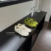 Zapatillas retro blancas de cuero genuino para mujer, nuevo modelo versátil para primavera y otoño 2026, zapatillas deportivas casuales, zapatillas planas para mujer