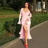Vestido Longo de Manga Longa Liso com Babados Estilo Transfronteiriço Novo Outono 2025 Sexy Slim Fit Decote V Manga Sino