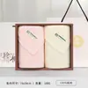 Jialiya Toallas de Algodón Puro Paquete de Dos Caja de Regalo Souvenir Toalla Facial para el Hogar Regalo de Bienestar para Empleados Se Puede Bordar con Logo
