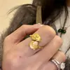 Libro Rojo Explosivo Anillo de Hoja de Arce Dorada Antigua Fa Arena 2025 Lujo Ligero Anillo Abierto de Hoja de Serpiente Dorada para Mujeres