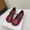 Zapatos Mary Jane de estilo retro francés para mujer, nuevo modelo otoño e invierno 2026, zapatos planos de una tira con suela blanda, zapatos individuales cómodos y versátiles