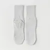 Calcetines de yoga calcetines de media pantorrilla LOGO bordado de encaje jacquard procesamiento personalizado punto adhesivo antideslizante personalizado calcetines deportivos