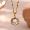 Colar vintage de luxo leve com zircônia microincrustada, pena simples e elegante, libélula, aranha, design de nicho, joia de corrente para clavícula