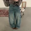 Foto real de roupas femininas coreanas de alta qualidade de Dongdaemun, novidades para o outono de 2026, calça de trabalho com corte reto, jeans de brim lavado estilo retrô americano