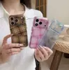 Cuadros irregulares tricolores simples adecuados para funda de teléfono Apple iPhone 17promax 16 15 femenina anticaída