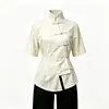 Novo top estilo chinês com gola alta e mangas curtas para mulheres com botões, acinturado, carcela diagonal, camisa cheongsam modificada, vestimenta tradicional chinesa Zen para chá