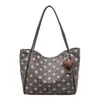 Bolso de Mujer de Lunares de Gran Capacidad a la Moda 2026 Nuevo Bolso de Hombro Casual para el Trabajo con un Ambiente Relajado y Casual Bolso Tote