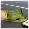 Bolsa Versátil para Viagem e Trajeto, Bolsa Leve de Nylon Repelente à Água, Bolsa de Ombro Feminina de Novo Estilo, Bolsa Transversal Casual para Compras