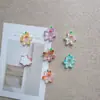 Estilo Fresco Transfronterizo Europeo y Americano Pétalos de Narciso Pulsera DIY Hecha a Mano Accesorios Llavero Colgante para Bolso Decoración de Zapato Crocs
