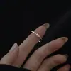 Anillo de Amor Apertura Hueca Diseño de Nicho Personalizado Lujo Ligero Sentido Avanzado Anillo para Dedo Índice para Novia en el Festival Tanabata