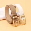 Cinto de Couro Feminino da Moda Versátil Mais Vendido com Fivela de Pino de Liga, Cinto Simples Estilo Coreano com Toque de Luxo, Cinto Decorativo para Roupas