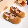 Zapatos de cuero bajos retro para niña con una sola tira, zapatos Mary Jane, nuevos mocasines de estilo francés otoño 2026, zapatos planos de una sola pieza