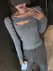 Camisa de Base Selecionada com Cuidado para Mulheres com Decote Vazado, Top Interno Sexy para Outono e Inverno, Camiseta Slim e Fashion de Manga Longa