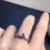 ¡Anillo de Tanzanita Natural! ¡Impresionante color morado, cuerpo impecable, finamente elaborado con plata 925! La piedra principal es de 5*7 mm
