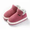 Novos Sapatos de Algodão de Inverno para Idosos Usarem Fora, Sola Macia Antiderrapante, Resistente ao Desgaste, Quente para Interior, Tecido de Pelúcia Super Espesso, Chinelos de Algodão Venda por Atacado