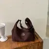 La popular bolsa suave de gran capacidad para mujer de este año, nueva bolsa de hombro para axila de moda otoño 2026, bolsa tote para commuting