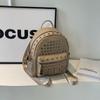 Mochila de Remaches para Motocicleta Personalizada Mochila Estilo Coreano ins Moda Europea y Americana Mochila Escolar para Estudiantes Bolsa para Desplazamientos al Aire Libre