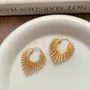 Moda Europea y Americana Exagerados Pendientes de Línea Corazón de Melocotón Elegantes Suaves Simples Atmosféricos Hebilla de Oreja Joyería de Lujo Ligero Pendientes de Gama Alta para Mujeres