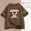 Camiseta feminina branca de manga curta, nova roupa feminina de corte solto, top moderno chique de verão, camiseta feminina de nicho com gola redonda