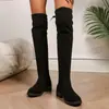 Novas Botas Elásticas Femininas 2026, Botas Longas Slim que Vão Acima do Joelho, Botas de Cano Alto Slim com Solado Grosso Estilo Europeu e Americano, Botas de Cavaleiro