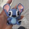 Muñeca de Monstruo de Tres Ojos Colgante de Lana Colgante Tejido a Mano Producto Terminado Muñeca de Ganchillo Hecha a Mano Colgante de Ganchillo Producto Terminado