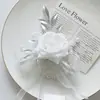 Art Accord 24132 Estilo Ocidental Festa de Banquete de Convidados Mori Flor de Pulso para Casamento Suprimentos Branco Prateado