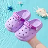 Pantuflas de Verano para Niños Crocs de Eva Niños Bebé Antideslizantes Anti-Olor Sandalias Baotou Niños Pequeños Niños Medianos Sandalias Mujeres