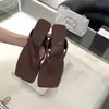Chanclas de tacón de aguja de estilo francés de alta gama, para mujer, para uso exterior en verano, nuevas sandalias de vacaciones 2026
