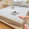 2026 Novo Modelo Classe A Pe Desenho Animado Toalha Bordada Tapete Refrescante Estilo Lençol de Cama
