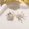 Cor de fogos de artifício doce com sensação de oxigênio, miçangas tubulares coloridas, cachos florais, acessórios de brinco, presilhas de cabelo, acessórios de flor para sapatos, DIY, primavera e verão, para realçar a pele
