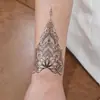 Adesivos de Tatuagem de Alta Qualidade Transfronteiriços com Designs de Sol, Lua, Lótus, Totem, Coroa, Borboleta, Coração e Florais para Braços, Cintura e Abdômen