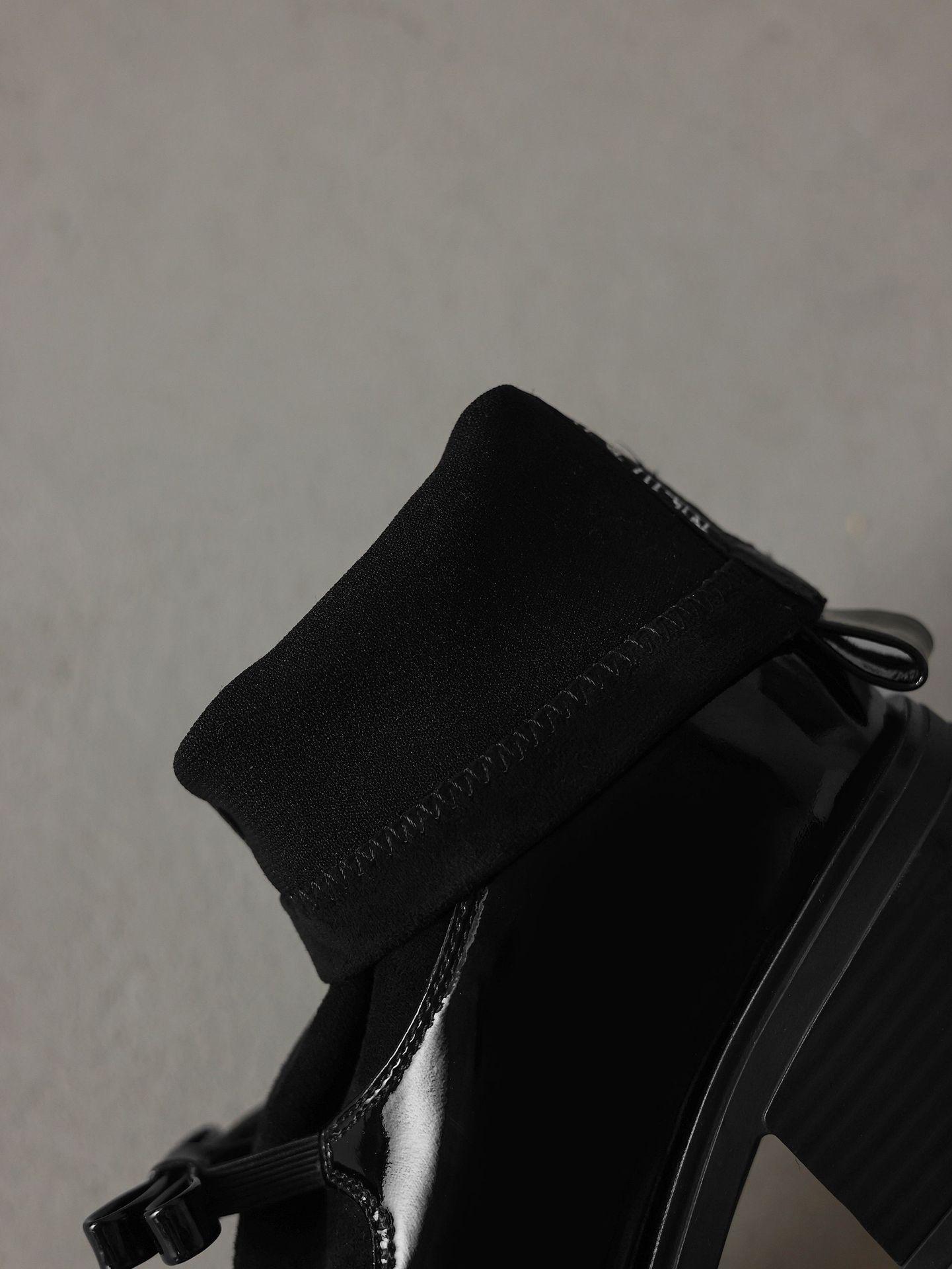 4B8A2476082511.jpg