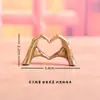 Adornos Dorados Creativos Transfronterizos en Forma de Corazón de Doble Mano de Latón para Escritorio, Hogar y Oficina, Artesanías de Latón en Forma de Corazón