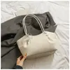 Bolso cruzado para mujer, bolso de axila casual de superficie suave y gran capacidad, nuevo bolso de hombro versátil 2026, bolso tote texturizado para el día a día