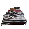 Juego de Cuatro Piezas Rayado Estilo Universitario de Terciopelo de Leche Conjunto de Tres Piezas para Dormitorio Estudiantil Ropa de Cama Gruesa de Coral para el Invierno