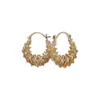 Pendientes Redondos Huecos Retro Europeos y Americanos para Mujer, Lujo Ligero y Sensación de Alta Gama, Pendientes de Clip y Pendientes Largos, Pendientes de Diseño Único y Versátil para Mujer