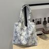 2026 Novo Estilo Estilo Preguiçoso Bolsa de Lona com Design de Borboleta de Renda, Bolsa Colete de Estudante, Bolsa de Mão, Bolsa de Ombro de Grande Capacidade